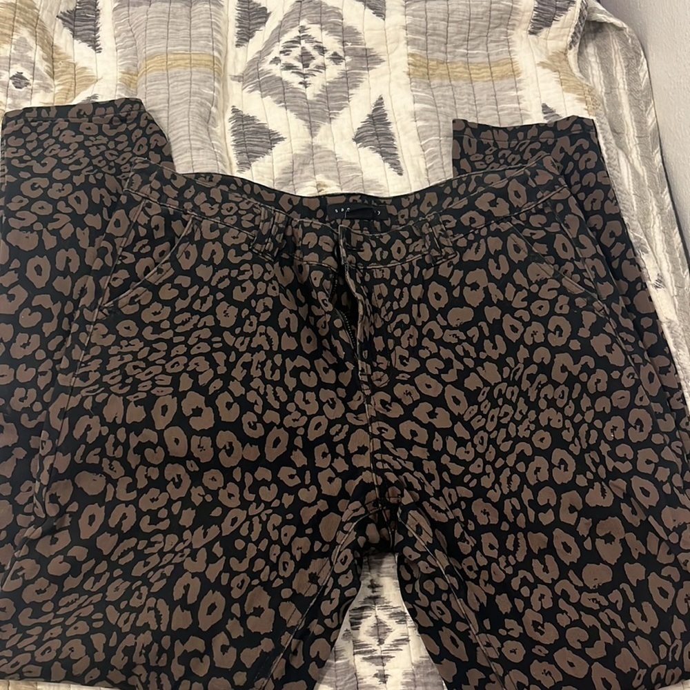 Sanctuary Leopard print trouser - Picture 2 of 2